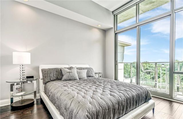 905 Juniper Street NE 802, Atlanta, GA 30309