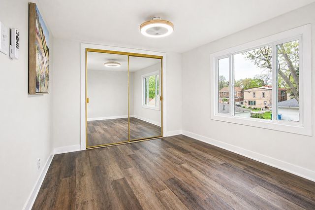 6824 Schneider Avenue, Hammond, IN 46323