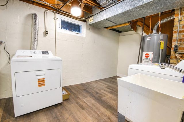 6824 Schneider Avenue, Hammond, IN 46323