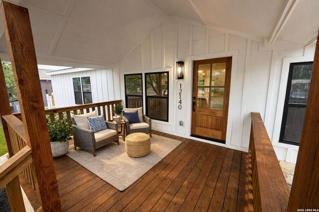 12140 Eidelweiss Dr, Lacoste, TX 78039