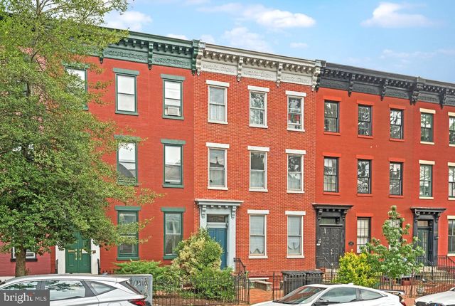 220 3RD ST SE, Washington, DC 20003