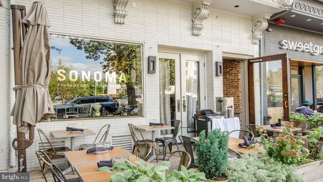220 3RD ST SE, Washington, DC 20003
