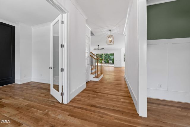 402 Willow Street, Cary, NC 27511