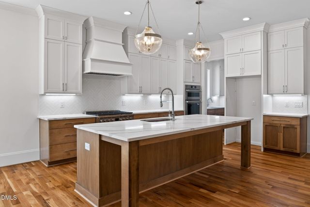 402 Willow Street, Cary, NC 27511