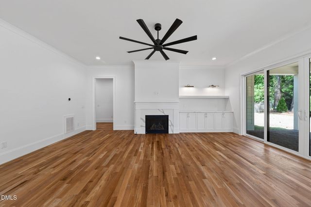 402 Willow Street, Cary, NC 27511