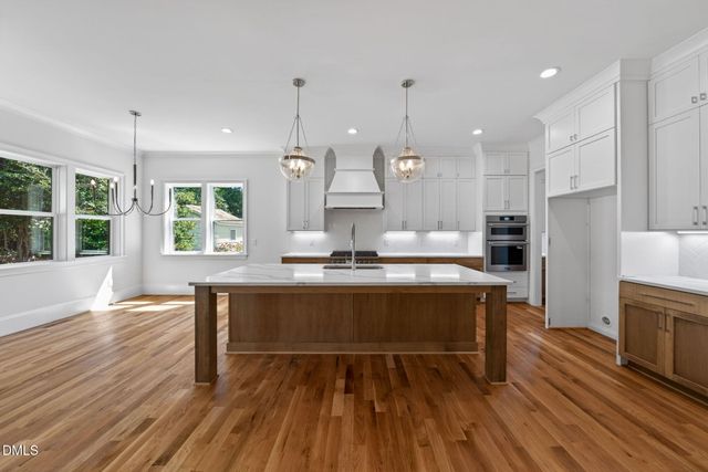 402 Willow Street, Cary, NC 27511