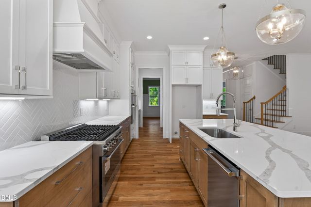 402 Willow Street, Cary, NC 27511