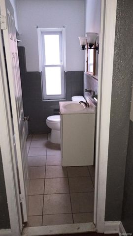 10109 McKinney Street, Detroit, MI 48224