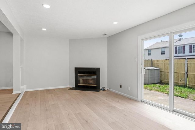 173 VILLA KNOLL CT, Sicklerville, NJ 08081