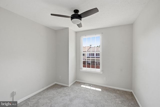 173 VILLA KNOLL CT, Sicklerville, NJ 08081