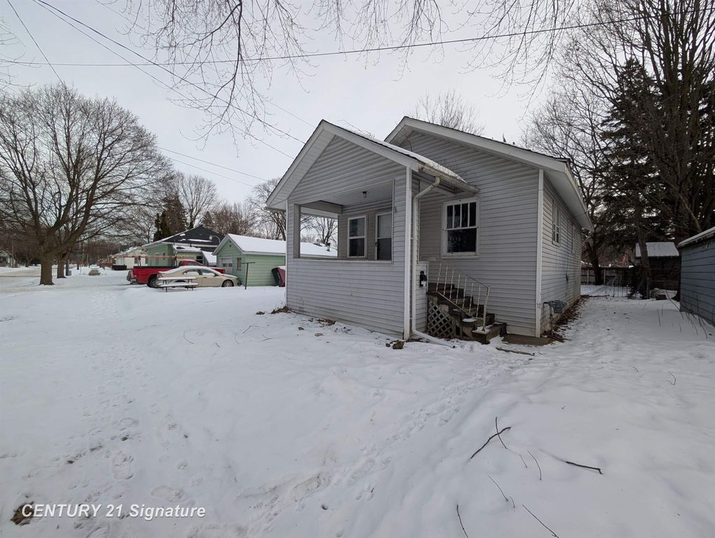 1315 Cronk Avenue, Saginaw, MI 48602