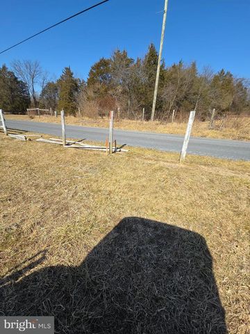 590 CARLYLE RD, Martinsburg, WV 25404