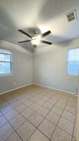 5563 Richardson Street, Fort Worth, TX 76119