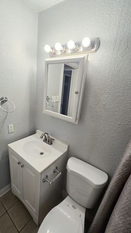 5563 Richardson Street, Fort Worth, TX 76119