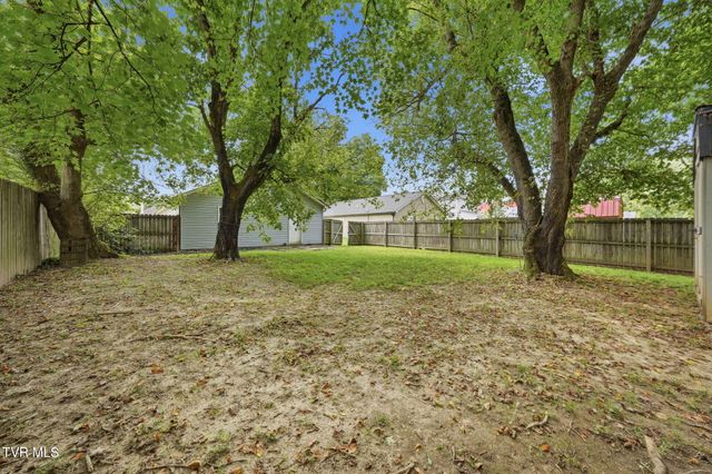 2506 Overlook Road, Kingsport, TN 37664