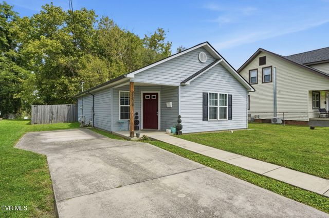 2506 Overlook Road, Kingsport, TN 37664