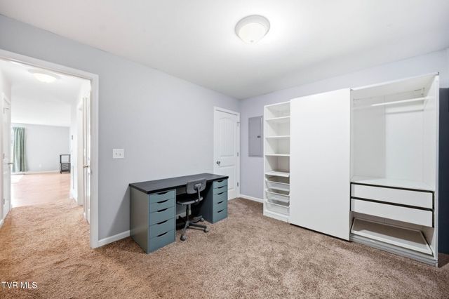 2506 Overlook Road, Kingsport, TN 37664