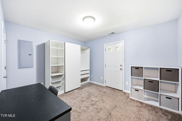 2506 Overlook Road, Kingsport, TN 37664