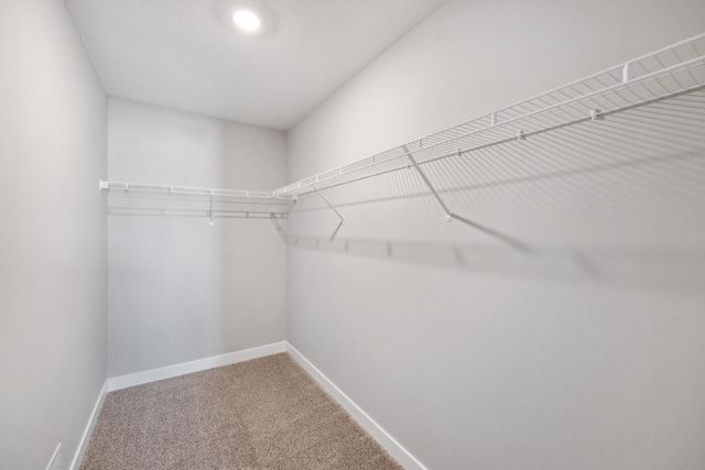 1827 Rainier Drive, Shakopee, MN 55379