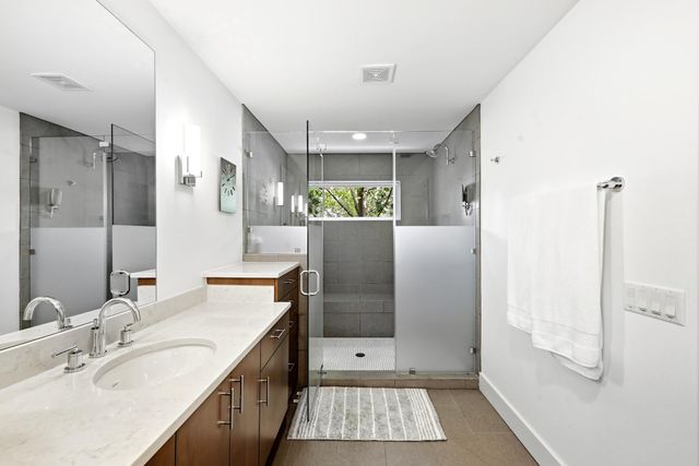 2118 Brackenridge ST 5, Austin, TX 78704