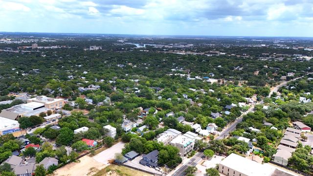 2118 Brackenridge ST 5, Austin, TX 78704