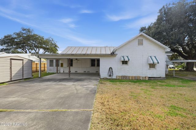 504 N Main Street, Loreauville, LA 70552