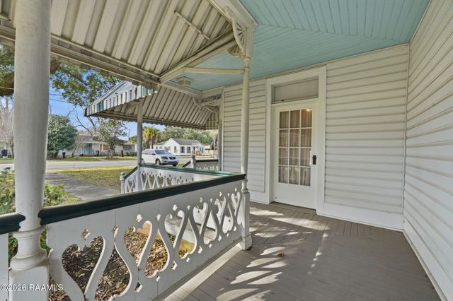 504 N Main Street, Loreauville, LA 70552