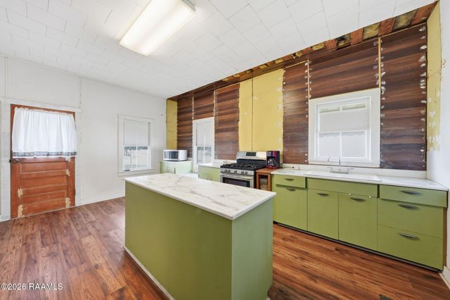 504 N Main Street, Loreauville, LA 70552