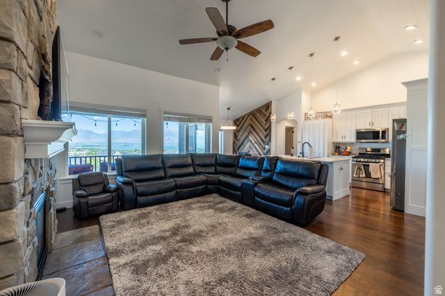1498 S ROCKY LN, Saratoga Springs, UT 84045