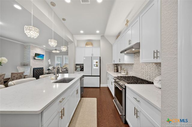 620 N Guenther Avenue, New Braunfels, TX 78130