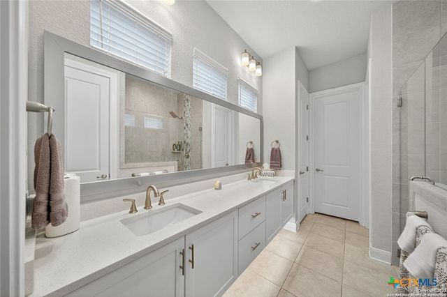 620 N Guenther Avenue, New Braunfels, TX 78130