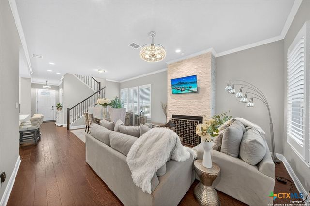 620 N Guenther Avenue, New Braunfels, TX 78130