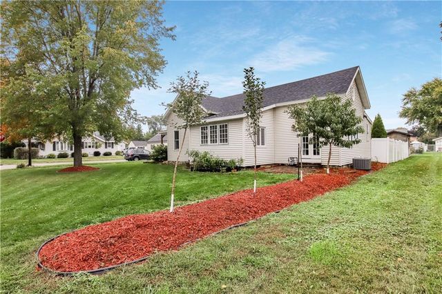 205 E Greenville Street, Chippewa Falls, WI 54729