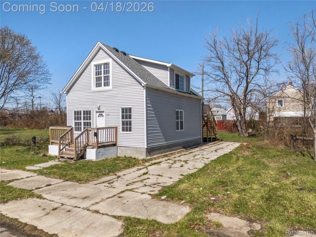 2063 Meade Street, Detroit, MI 48212