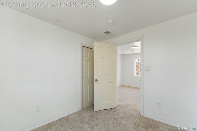 2063 Meade Street, Detroit, MI 48212