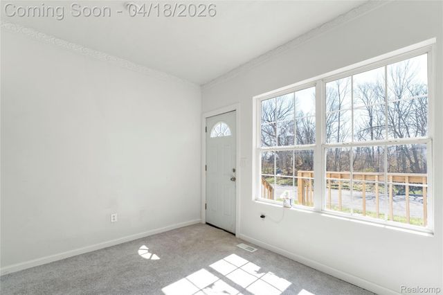 2063 Meade Street, Detroit, MI 48212