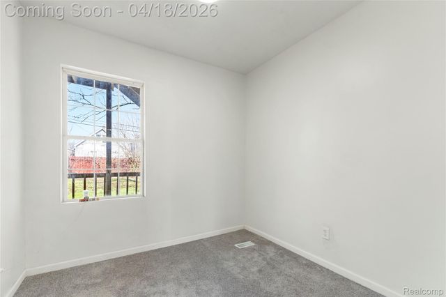 2063 Meade Street, Detroit, MI 48212