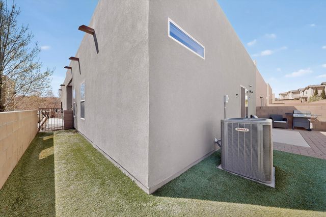 8801 Arkansas Road NW, Albuquerque, NM 87120