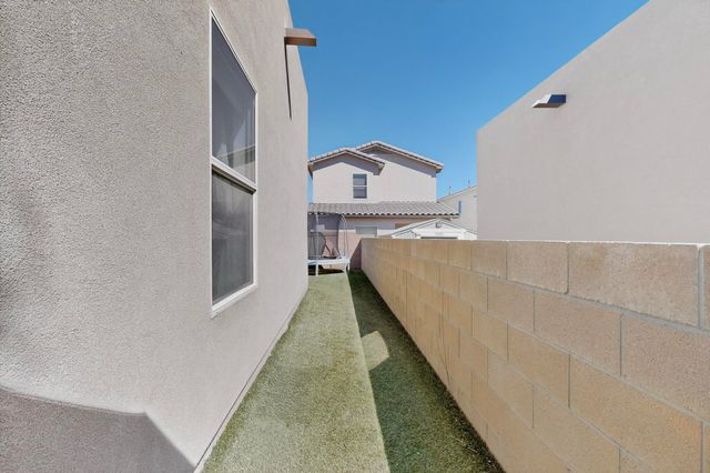 8801 Arkansas Road NW, Albuquerque, NM 87120