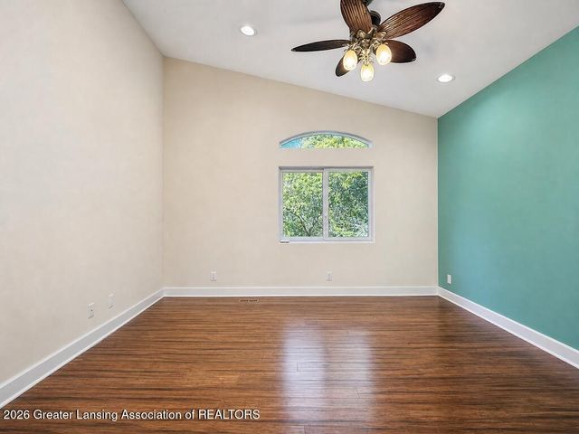 5531 Songbird Point 6, East Lansing, MI 48823