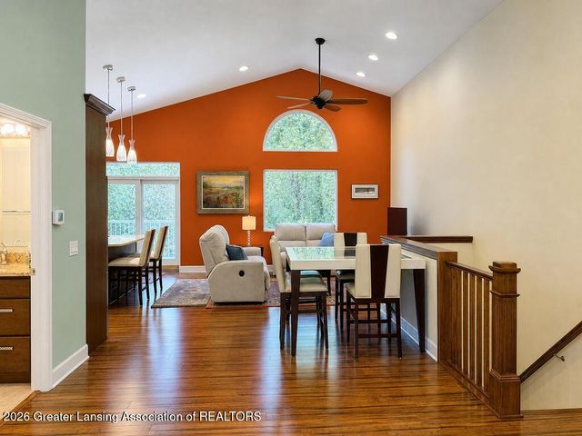 5531 Songbird Point 6, East Lansing, MI 48823
