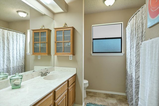 8105 Washita DR, Austin, TX 78749