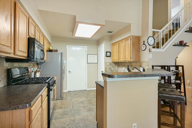 8105 Washita DR, Austin, TX 78749