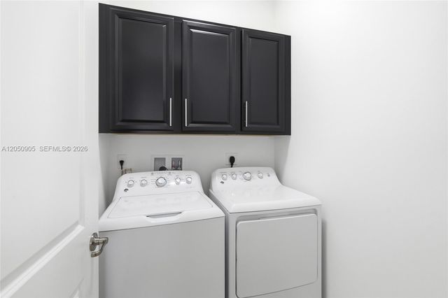 12441 NW 18th Court, Pembroke Pines, FL 33028