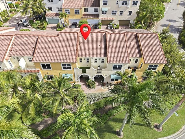 12441 NW 18th Court, Pembroke Pines, FL 33028