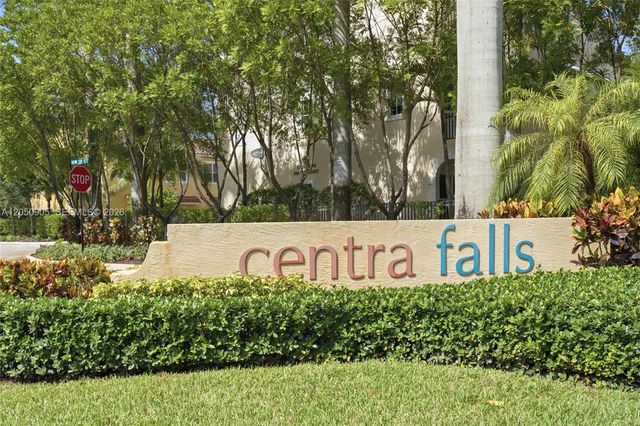 12441 NW 18th Court, Pembroke Pines, FL 33028
