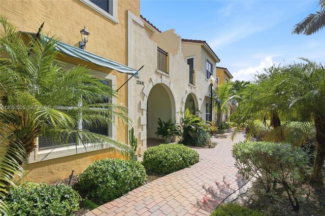 12441 NW 18th Court, Pembroke Pines, FL 33028