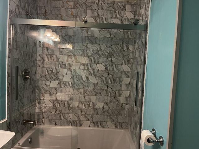 3700 Laguna Drive, Columbus, OH 43232