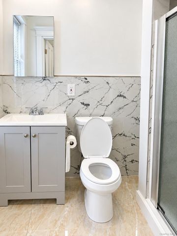 16001 Hillside Avenue 3rd Floor, Jamaica, NY 11432