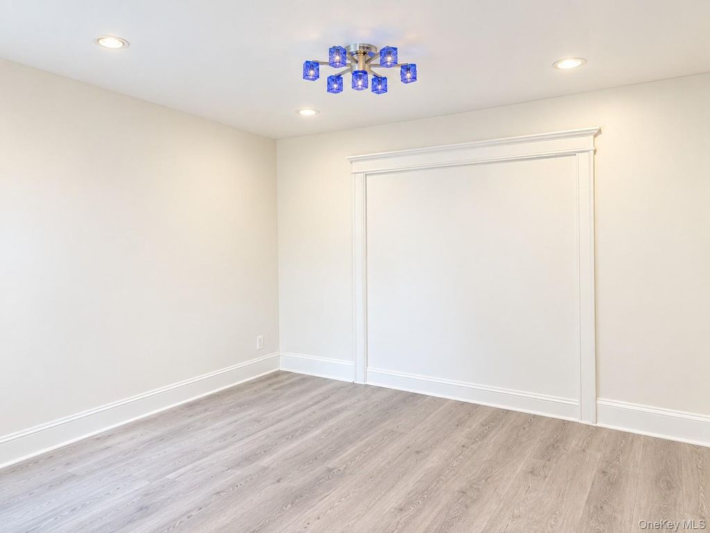 16001 Hillside Avenue 3rd Floor, Jamaica, NY 11432